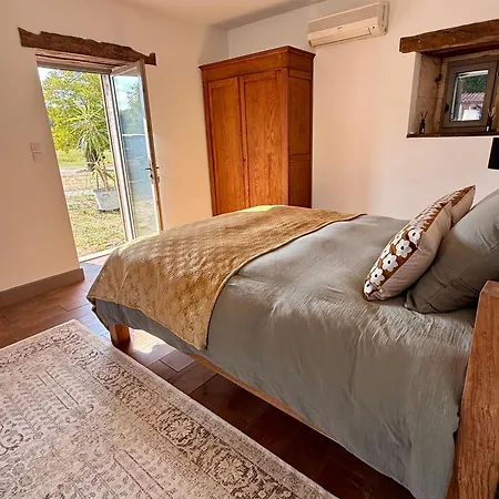 Hébergement de vacances Le Patio Bleu Saint-Romain (Charente)