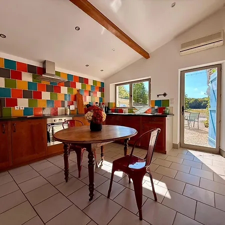 Le Patio Bleu * Saint-Romain (Charente)